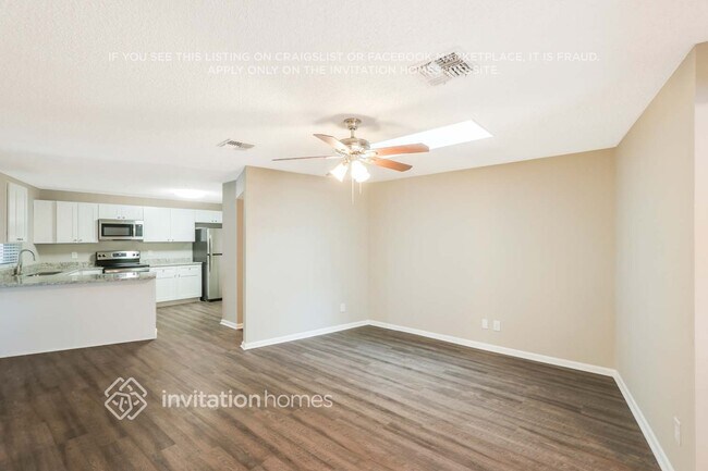 Building Photo - 8814 Elm Leaf Ct