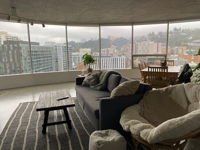 Foto del edificio - 1500 SW 5th Ave