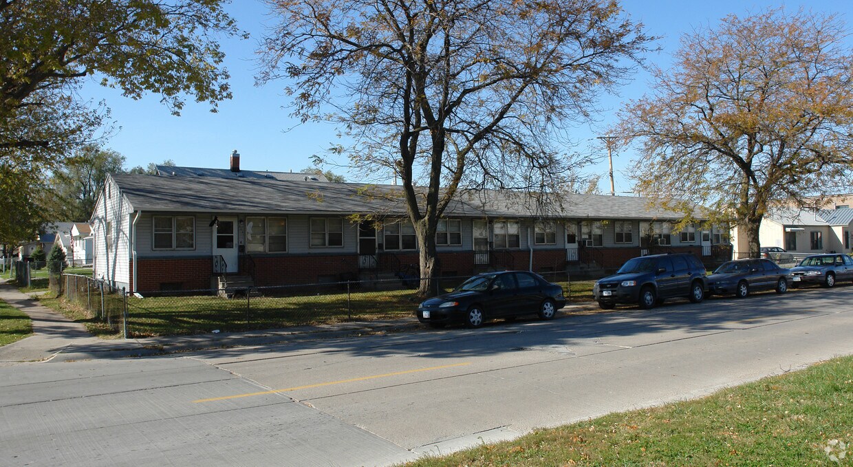 216 S 25th St, Council Bluffs, IA 51501 Apartments in Council Bluffs