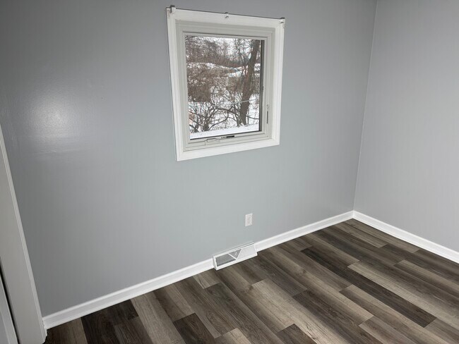 Dormitorio 3 - 4152 W Curry Ct