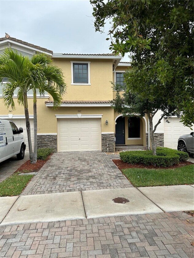 347 NE 194th Ln Unit 347, Miami, FL 33179 Apartment for Rent in Miami