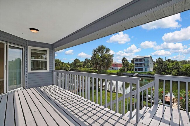 Building Photo - 3276 Rose Arbor Dr