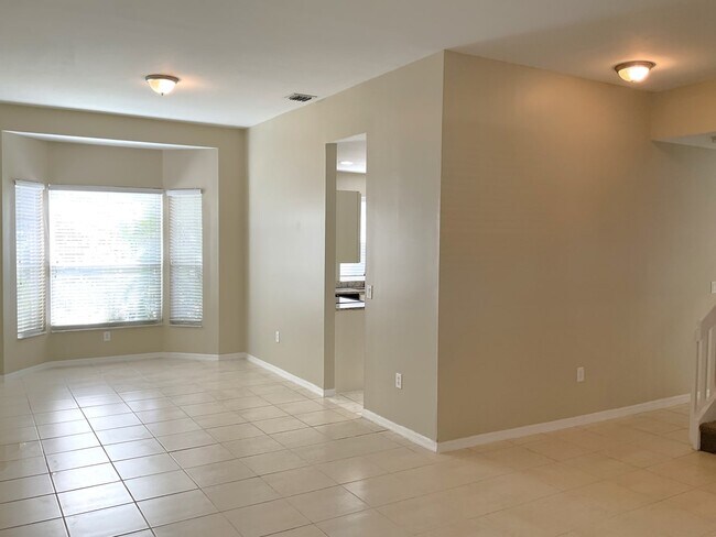 Building Photo - 7712 Highlands Cir