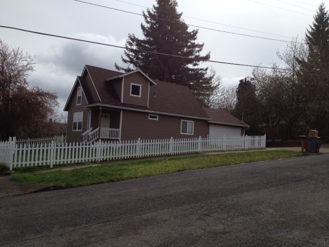 Foto del edificio - 246 SW Jefferson St