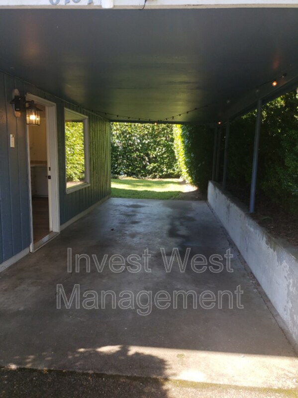 Foto del edificio - 6704 NE 14th Ave