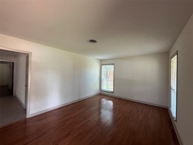 Foto del edificio - 4138 Donna Lynn Dr