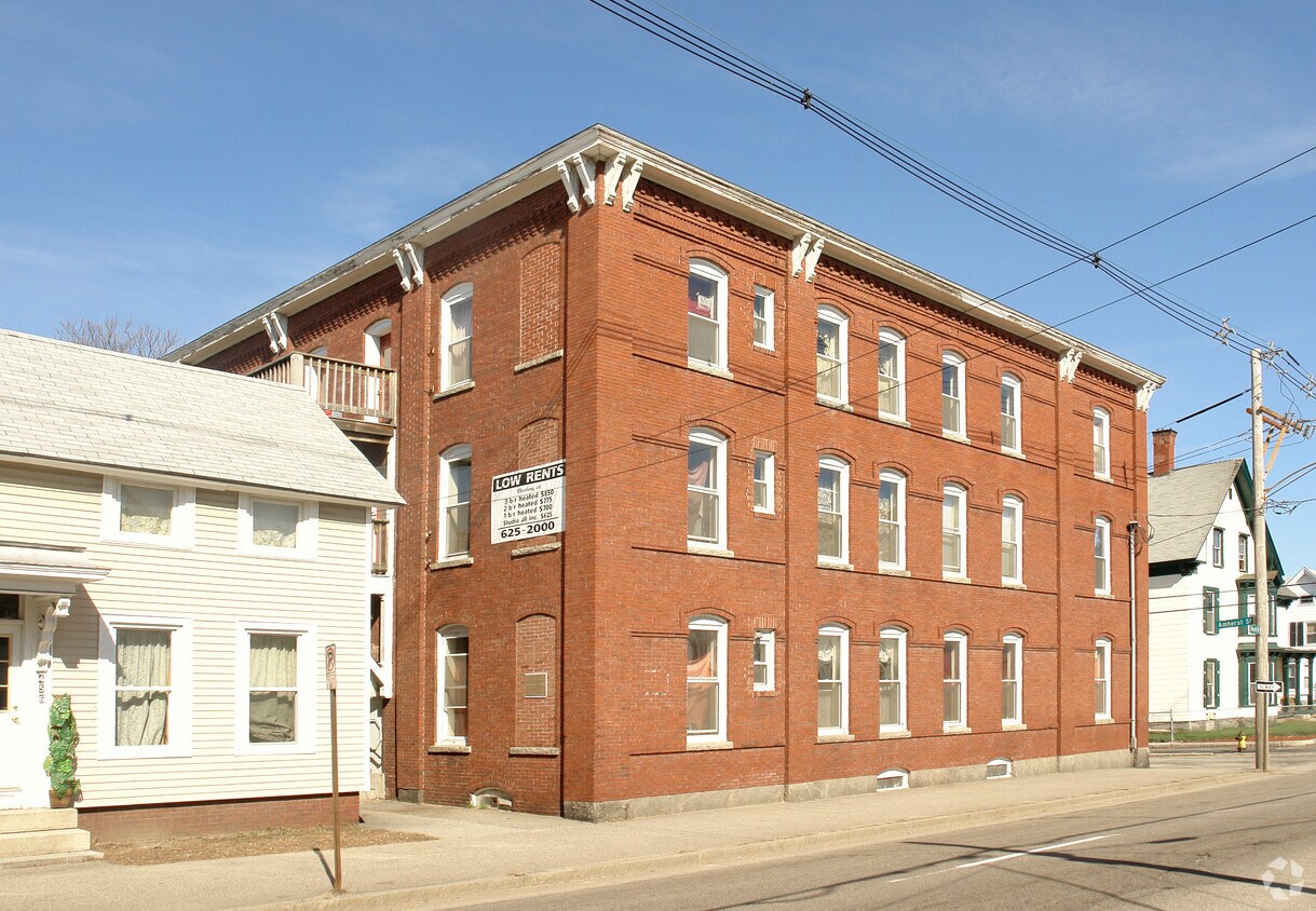 Building Photo - 456 Maple St
