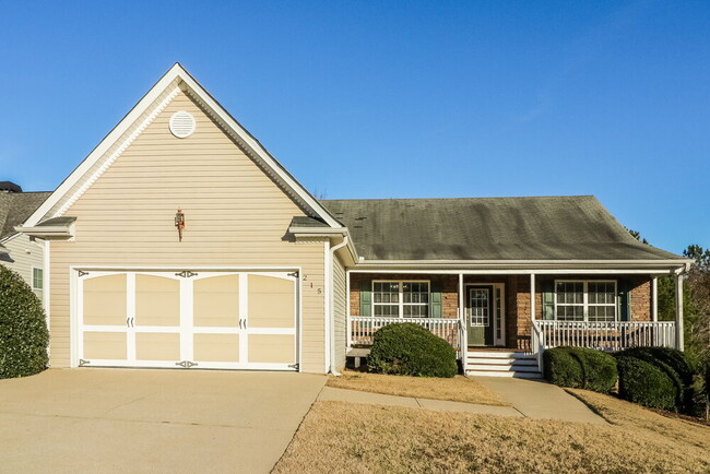 Building Photo - 215 Overlook Dr