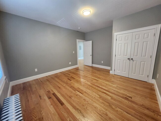 Photo - 26 Fessenden St Apartment