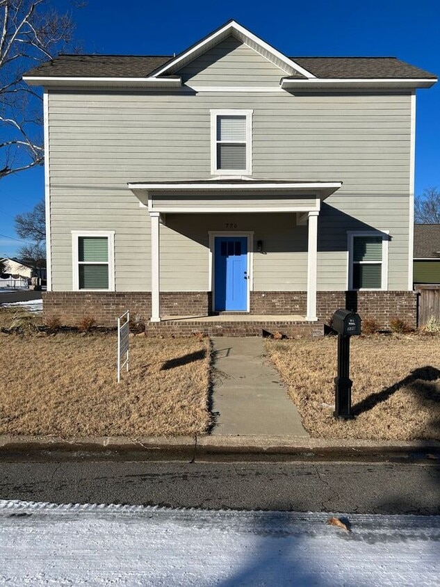 770 Spruce St, Conway, AR 72032 House Rental in Conway, AR
