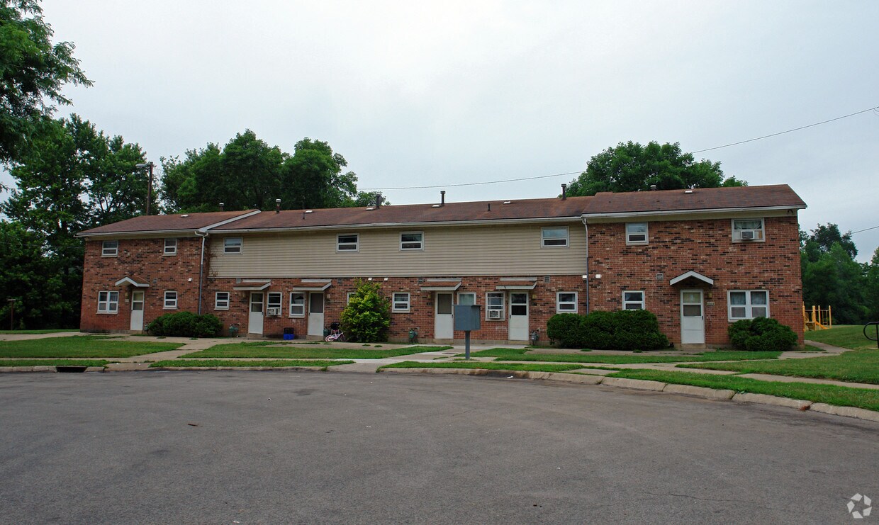 Primary Photo - 1000-1029 Robinson Dr
