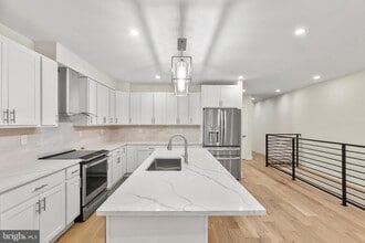Building Photo - 5404 4th St NW