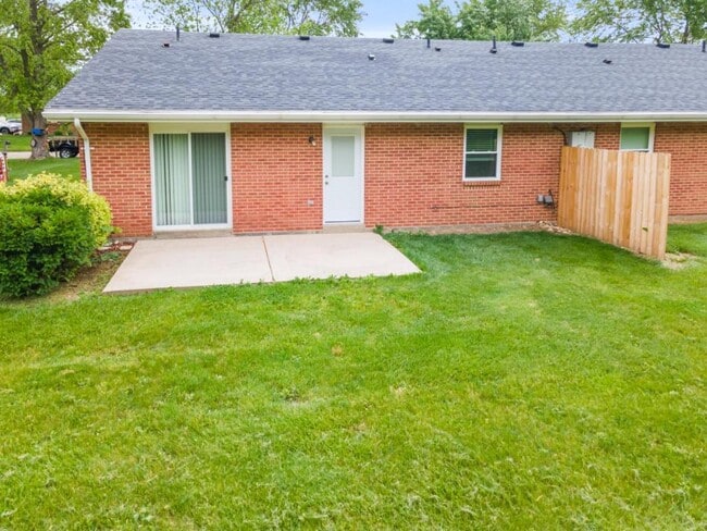 Building Photo - 3440 Lilac Ln