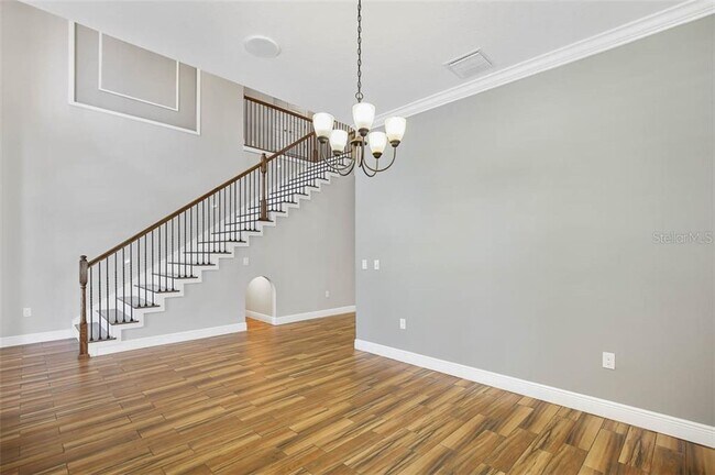 Building Photo - 13907 Lake Fishhawk Dr