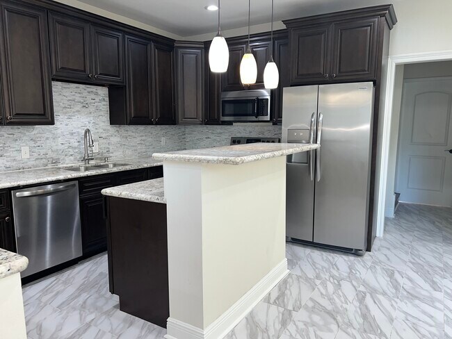 Foto del edificio - 3131 Louisiana Ave Pkwy