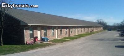 Primary Photo - 900 Dilley St