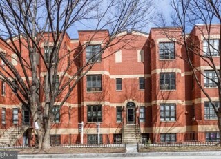 Building Photo - 1205 N St NW