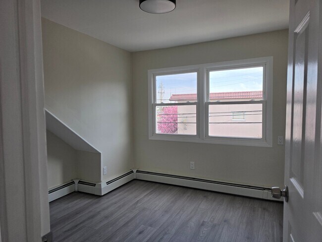Foto del edificio - 1615 78th St