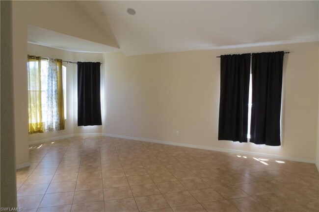 Building Photo - 8700 Banyan Bay Blvd