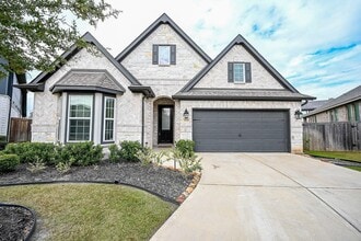 Building Photo - 30718 Parkside Passage Dr