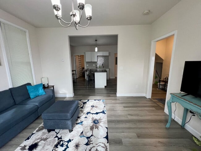 Foto del edificio - Renovated Short Term Rental!