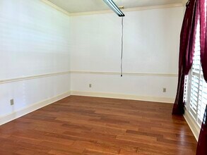 Building Photo - 12803 Birch Falls Rd