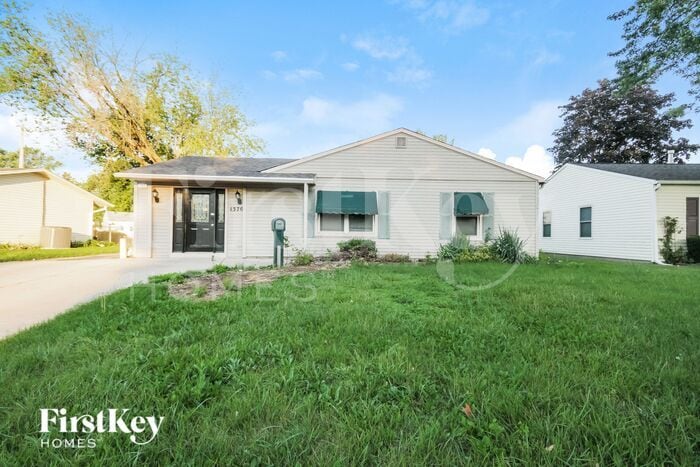Primary Photo - 1370 Robinwood Dr