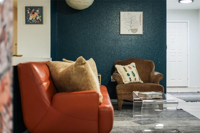 Foto del edificio - 5301 Apple Orchard Ln
