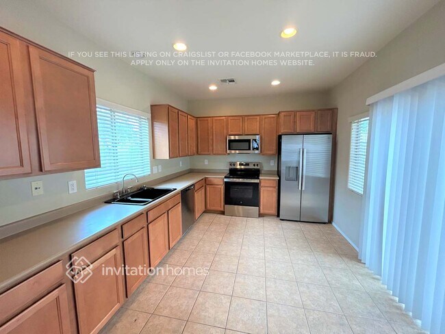 Foto del edificio - 4610 E Laurel Ct