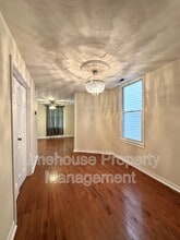 Building Photo - 305 Hardy Ave