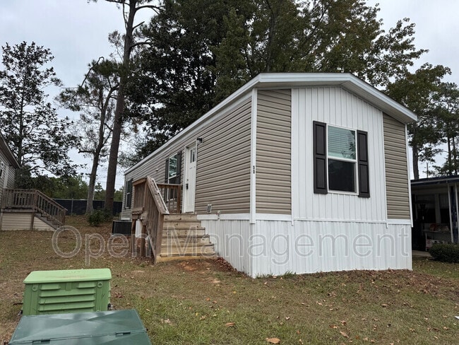 Building Photo - 356 Bayhead Dr