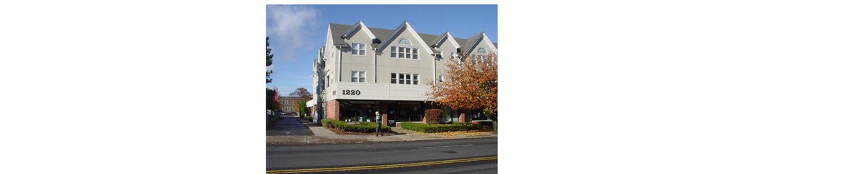 1220 Whitney Ave, Hamden, Connecticut - 1220 Whitney Ave