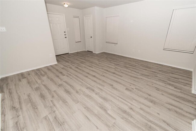 Building Photo - 17127 Hailey Harbor Dr