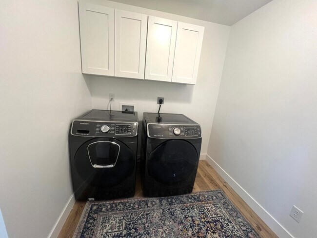 Foto del edificio - 1516 W Stone Gate Dr