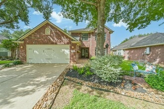 Building Photo - 2411 Misty Falls Ct