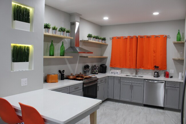 Foto del edificio - 298 Josephine St