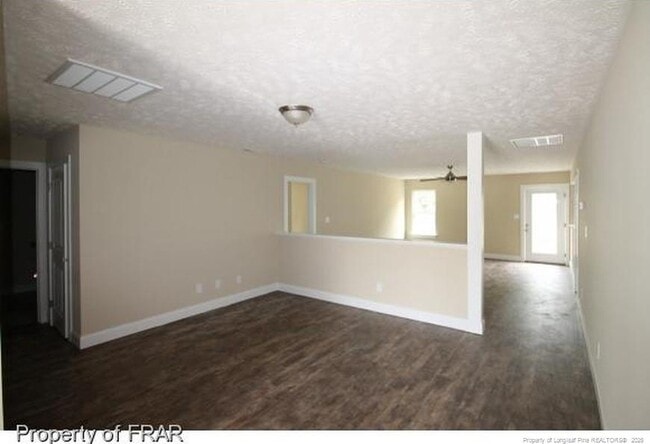 Foto del edificio - 6004 Oak Spring St