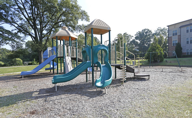 Playground - Seigle Point Apartments