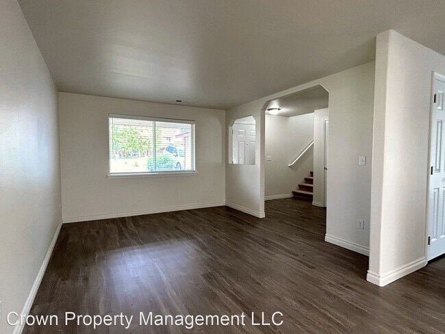 Foto del edificio - 4 br, 2.5 bath House - 3007 Holly Ct.