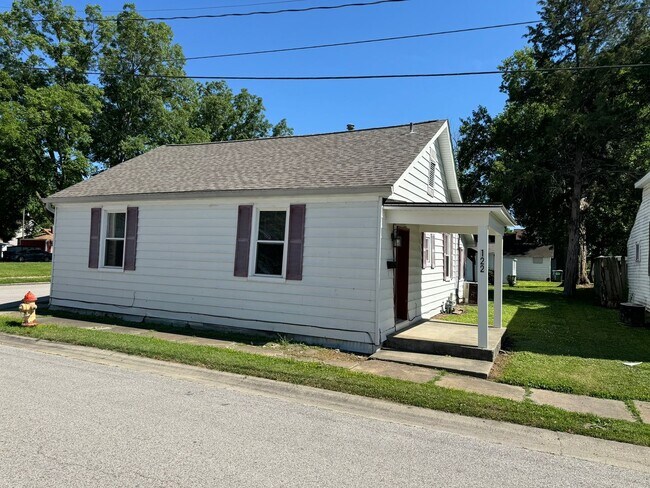 Foto del edificio - 2 Bed 1 Bath with Garage