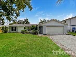 Building Photo - 8102 Chickasaw Ln