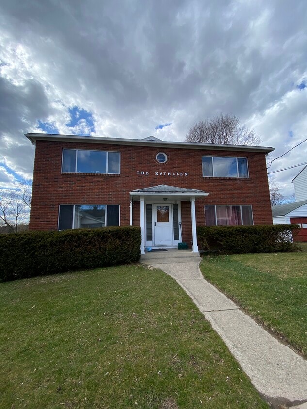 Primary Photo - 7 Virginia Ave