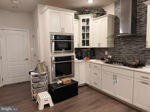 Building Photo - 7079 Banbury Dr