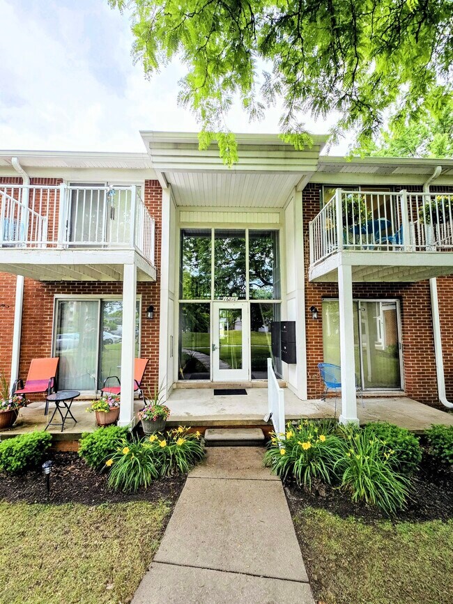 Building Photo - 16810 Edloytom Way