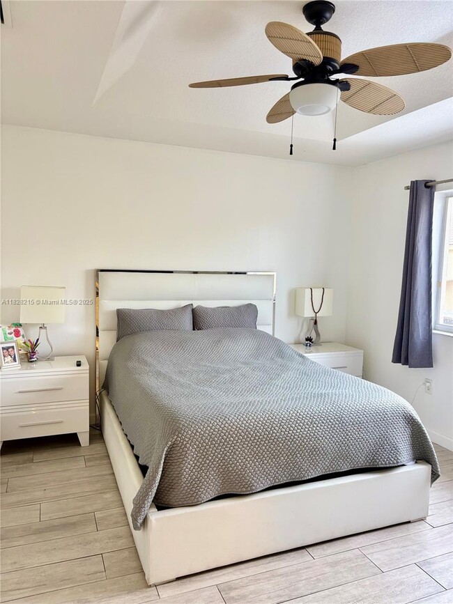 Foto del edificio - 11236 NW 56th St