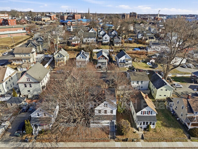 Foto del edificio - 159 Connecticut Ave