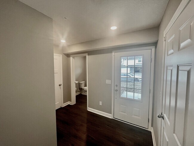Front entry - 9666 Canter Ct
