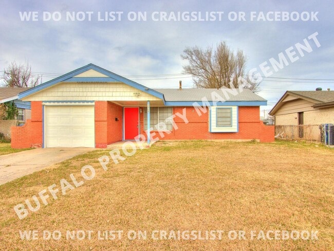 Building Photo - 2909 SW 65th Pl