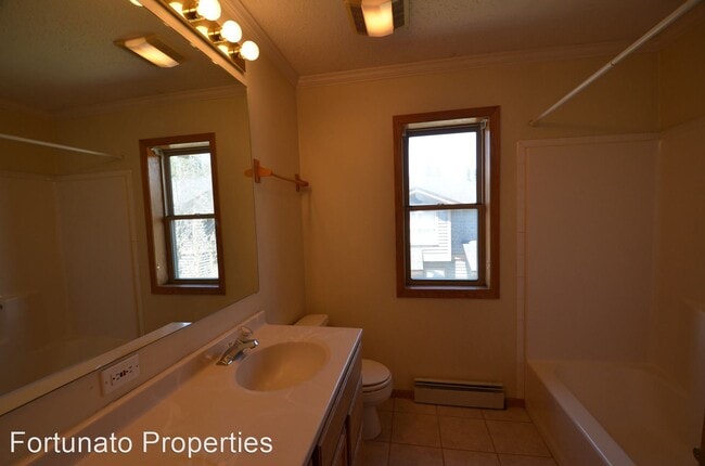 Building Photo - 2 br, 2.5 bath House - 247D Kennington Pla...
