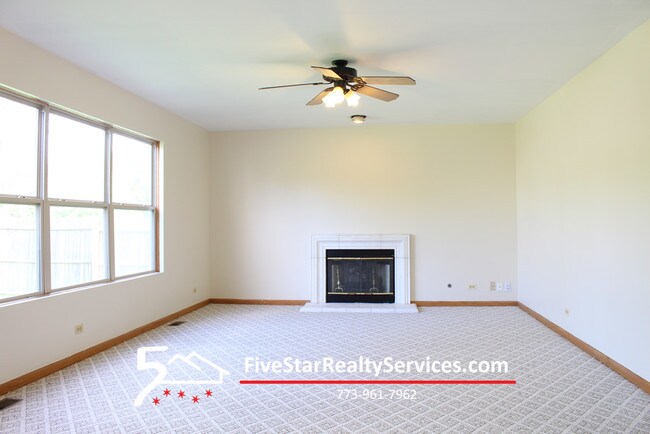 Building Photo - 959 Campbell Dr